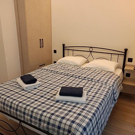 Apartment Dipla 3 Athen Exterior foto